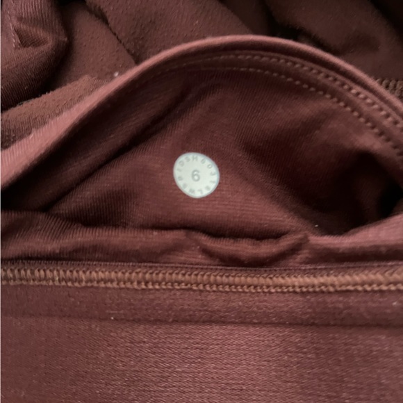 Lululemon tights - Picture 3 of 3